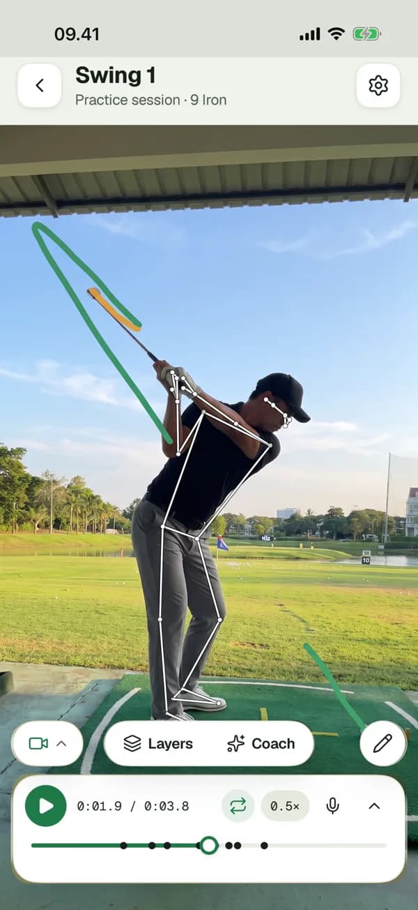 Illustration of the swing screen: a golfer at a range with the body and the club path drawn on the video.
